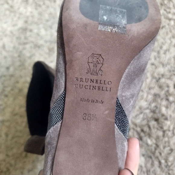 Brunello Cucinelli Suede Kitten-Heel Chelsea Ankle Boots sz 6 - Picture 8 of 8